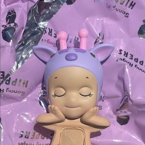 🪽✨🩷SONNY ANGEL💜 ✨🪽 hipper dreaming series- pink and purple giraffe🦒 12/144